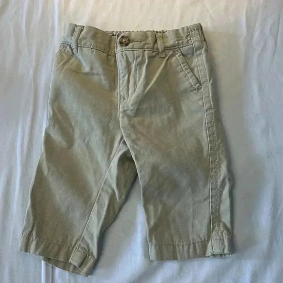 Tommy Hilfiger - 3 piece baby outfit/set. Size 3-6 months - Picture 9 of 12